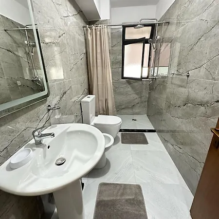 Flat In - Location Appartement Tirana